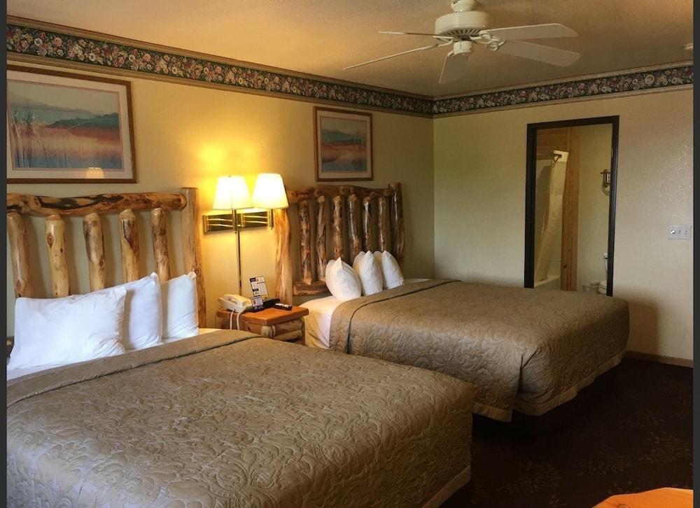 Super 8 By Wyndham Bridgeview Of Mackinaw City Kültér fotó